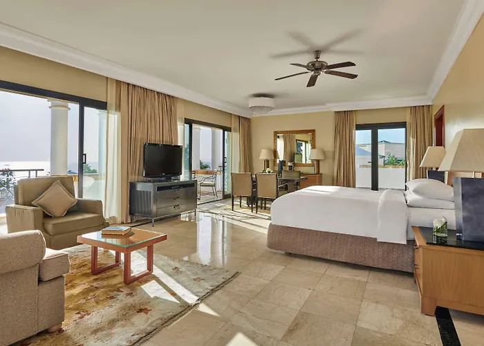 Park Regency Sheikh 5*