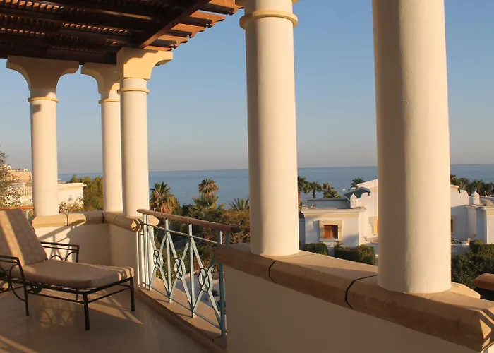Park Regency Sheikh Resort 5*